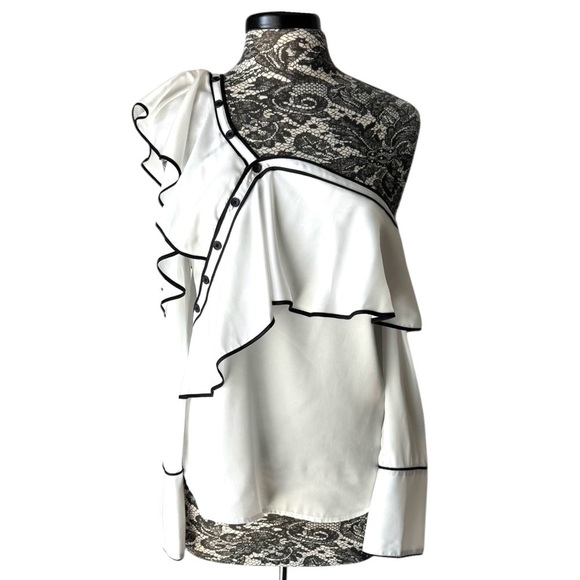 DKNY Ruffle Cut Out Off One Shoulder Top White Black Trim Medium - Picture 2 of 7